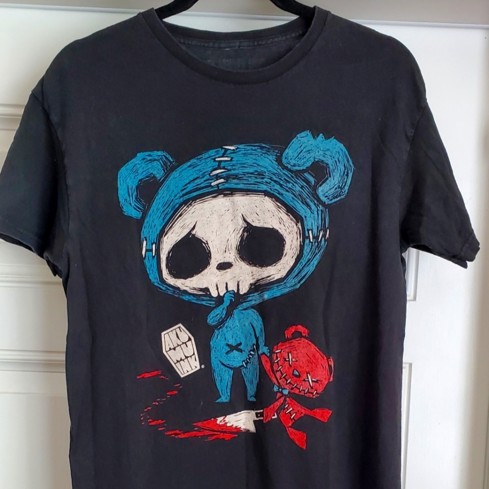 Akumu Ink tee shirt, size M
